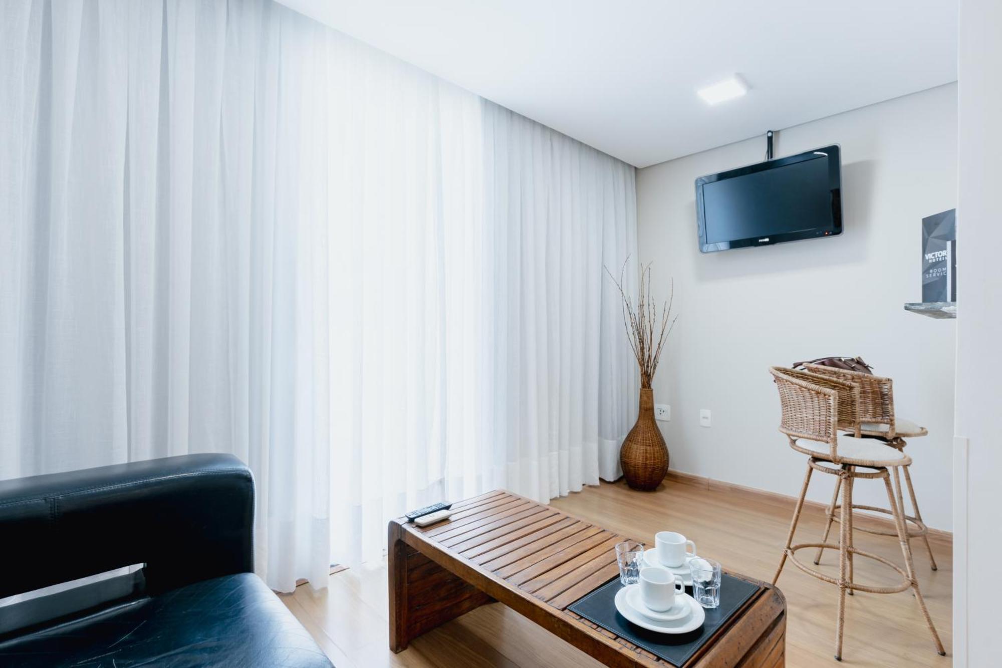 Victory Suites Жуїз-ді-Фора Екстер'єр фото